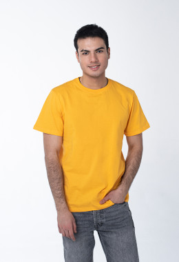 Желтая мужская футболка с лайкрой Желтая мужская футболка с лайкрой